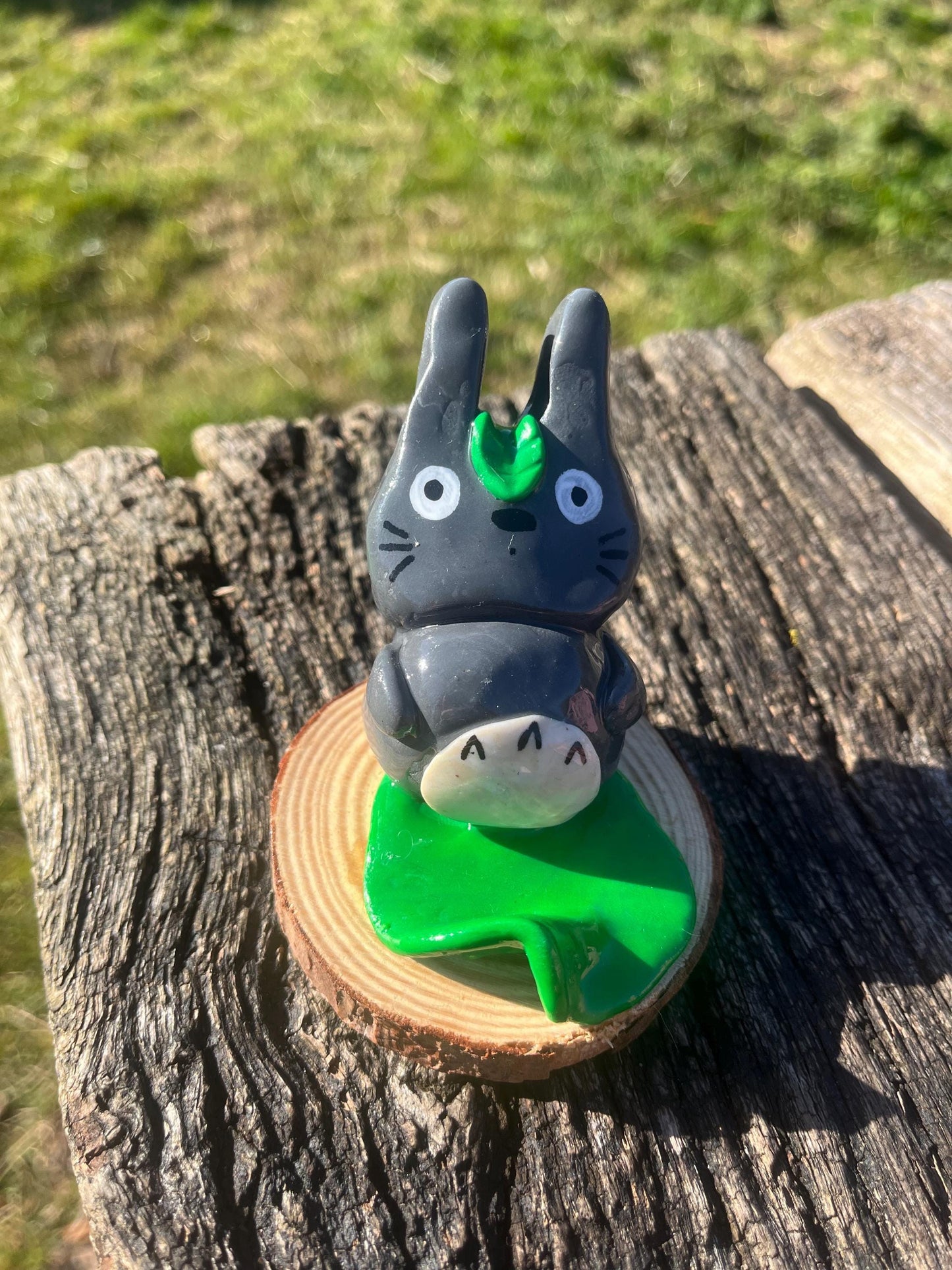 Adorable Totoro Phone Stand