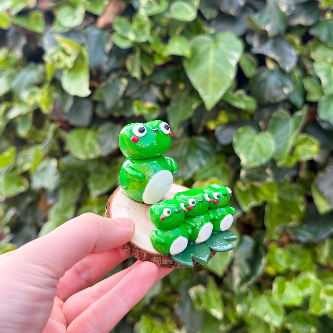 Cute Frog Phone Stands