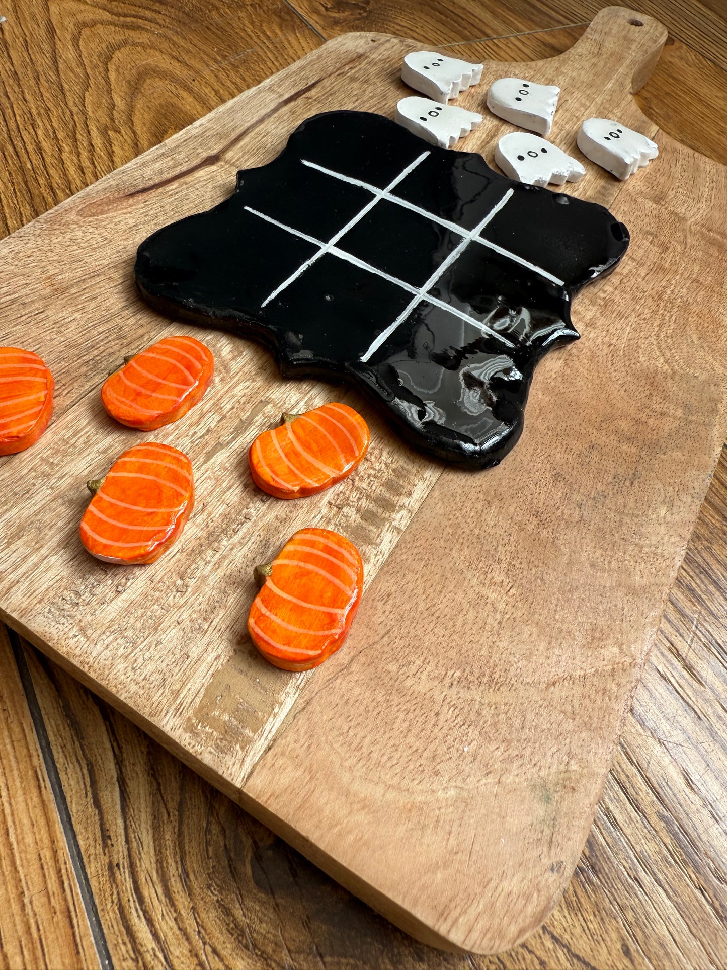 Spooky Tic Tac Toe Set